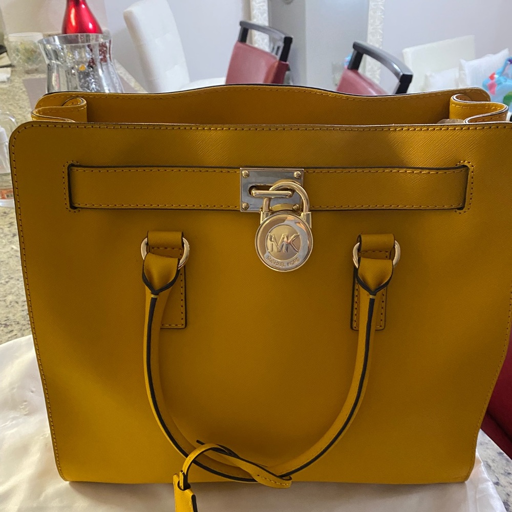 Micheal Kors Hamilton